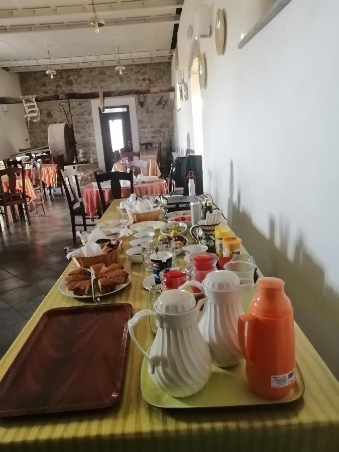 Agriturismo Case Tabarani Collesano Exteriér fotografie