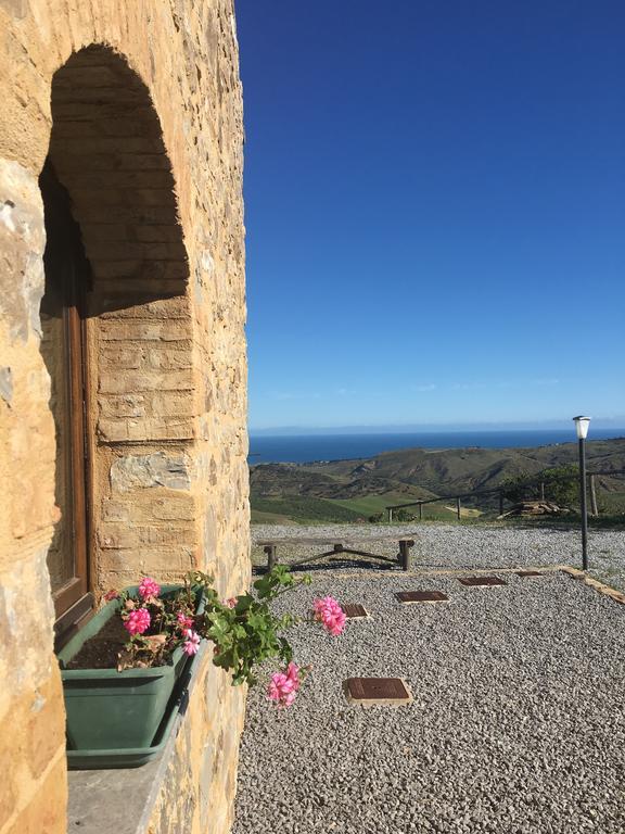 Agriturismo Case Tabarani Collesano Exteriér fotografie