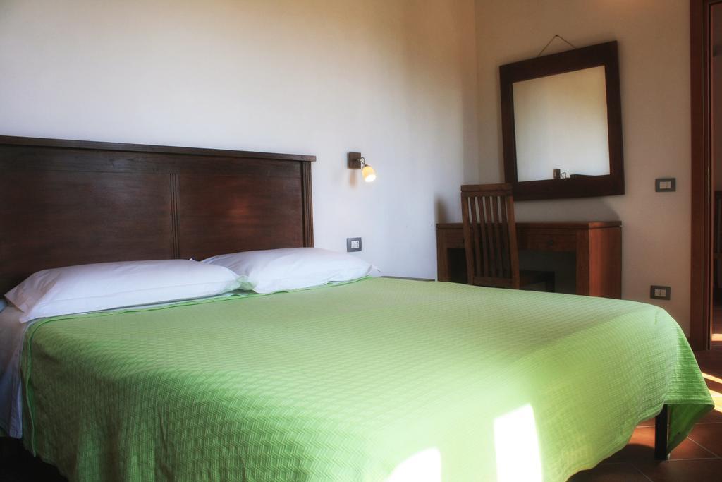 Agriturismo Case Tabarani Collesano Exteriér fotografie