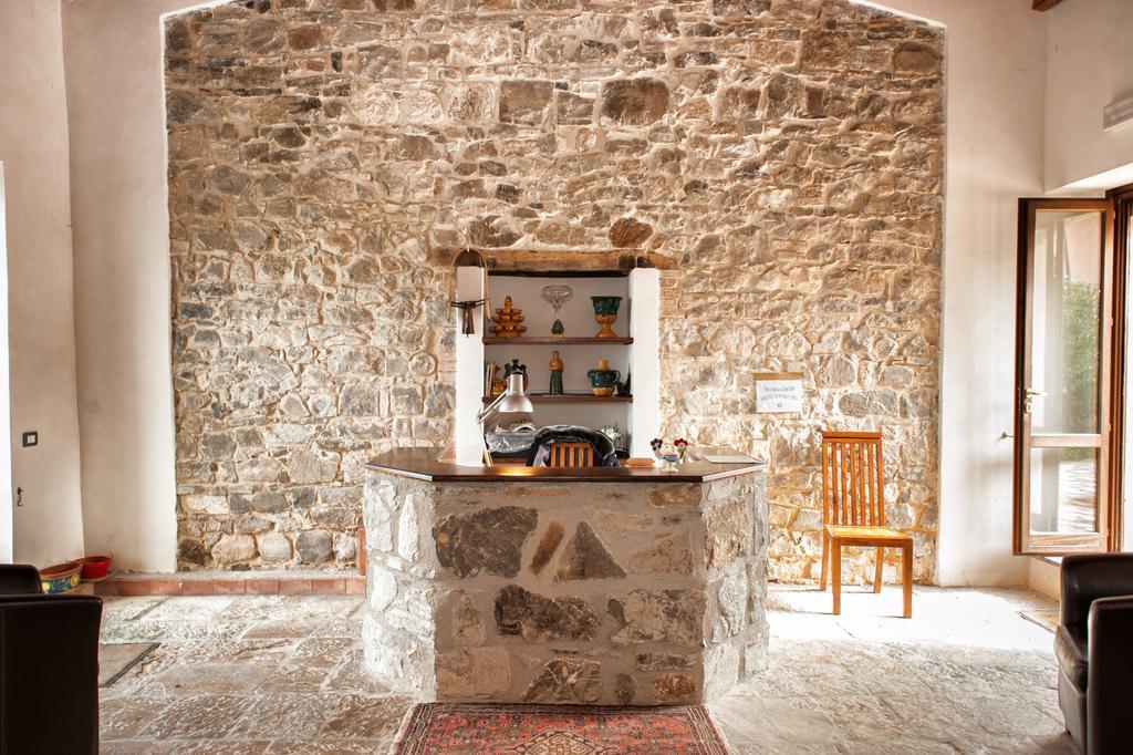 Agriturismo Case Tabarani Collesano Exteriér fotografie