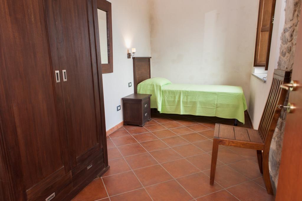 Agriturismo Case Tabarani Collesano Exteriér fotografie